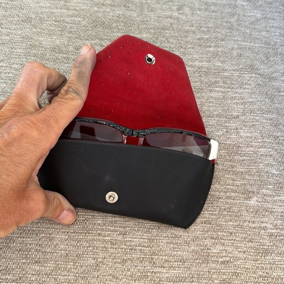 Vintage Laura Biagiotti Italy  80’s Black Silver Sunglasses pristine with case - Picture 14 of 15